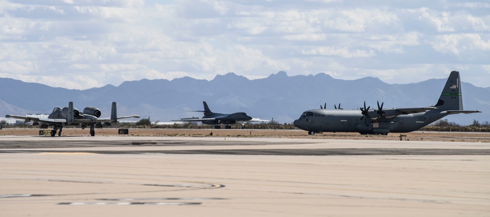 B-1 Lancer heads to DM's Boneyard