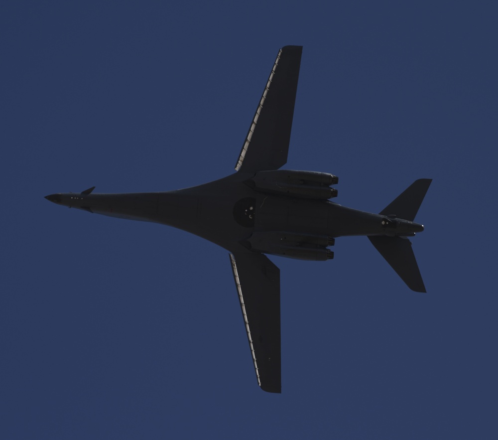 B-1 Lancer heads to DM's Boneyard