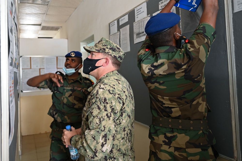 CMC CJTF-HOA visits FAD military training center
