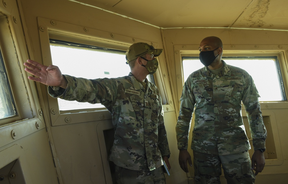 Brig. Gen. Collins, Brig. Gen. Jolly talk force protection with 409 ESFS