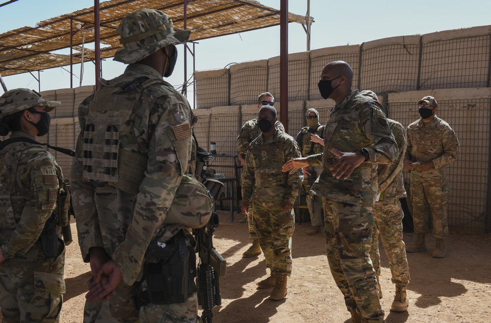 Brig. Gen. Collins, Brig. Gen. Jolly talk force protection with 409 ESFS