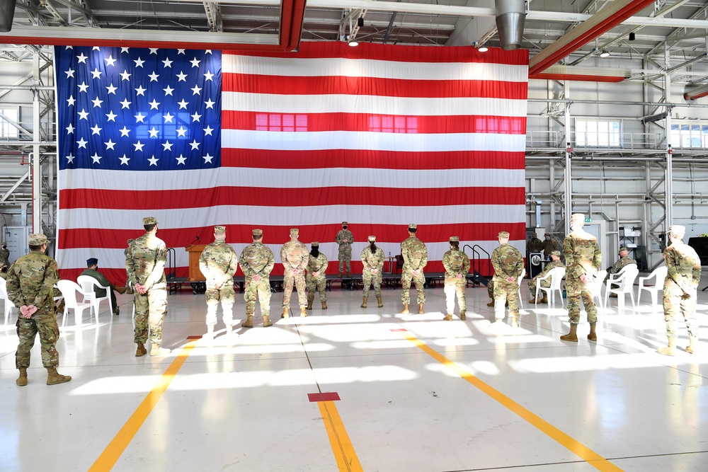 31st FW enlists Airmen into USSF