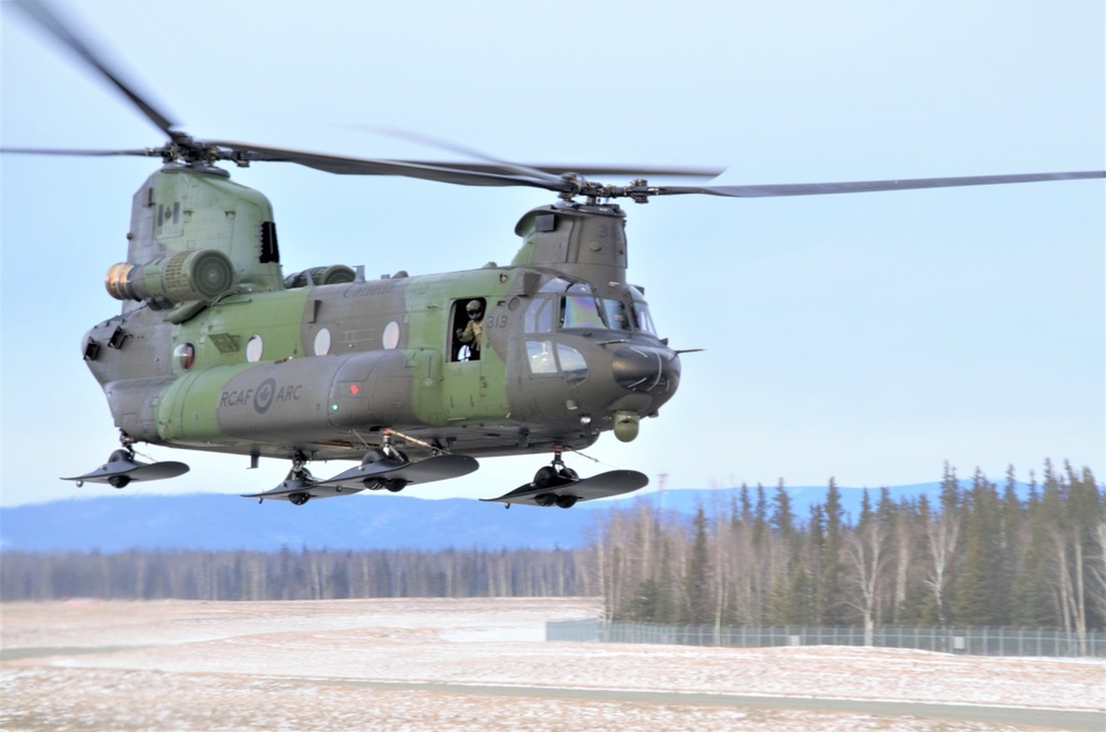 US and Canadian forces participate in Arctic Warrior 21