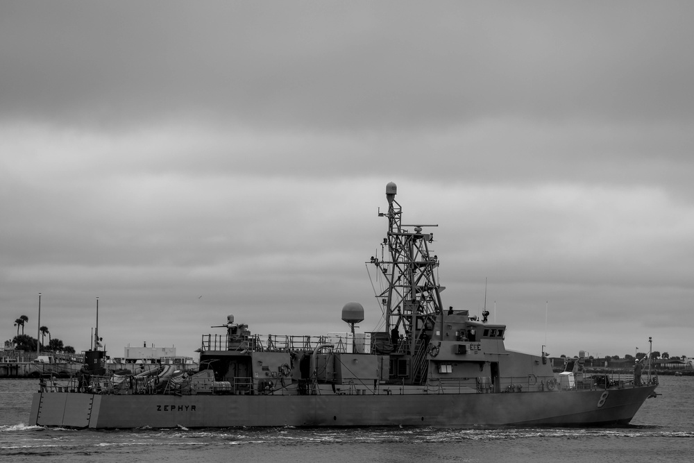 USS Shamal (PC 13), USS Zephyr (PC 8), and USS Tornado (PC 14) Depart Naval Station Mayport For the Last Time