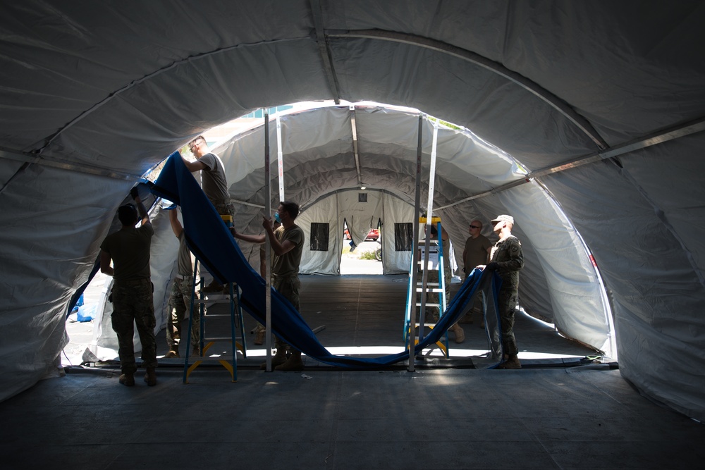 Nevada Guard soldiers construct COVID-19 overflow structure