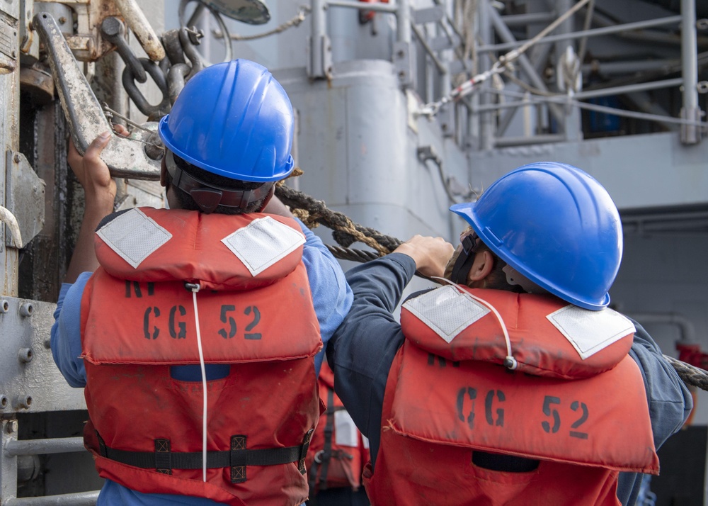 USS Bunker Hill (CG 52) Conducts Routine Operations