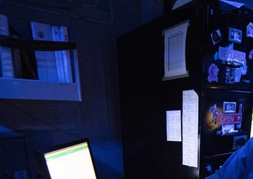 USS Sterett Sailors Stand Watch