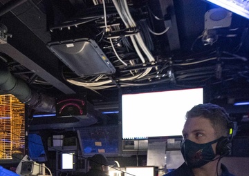 USS Sterett Sailors Stand Watch