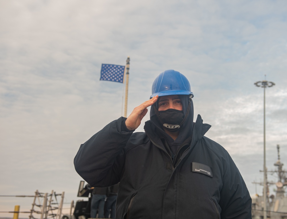 USS Mahan Departs for Deployment