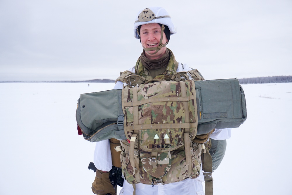 Spartan Paratroopers Finish Arctic Warrior 21 with Airborne Operation