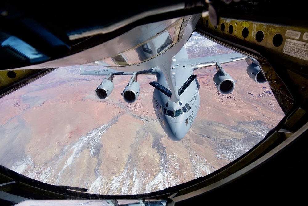 Refueling over the Grand Canyon
