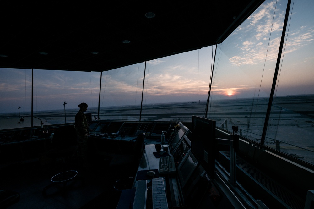 Air traffic controller manages aircraft above Al Udeid Air Base