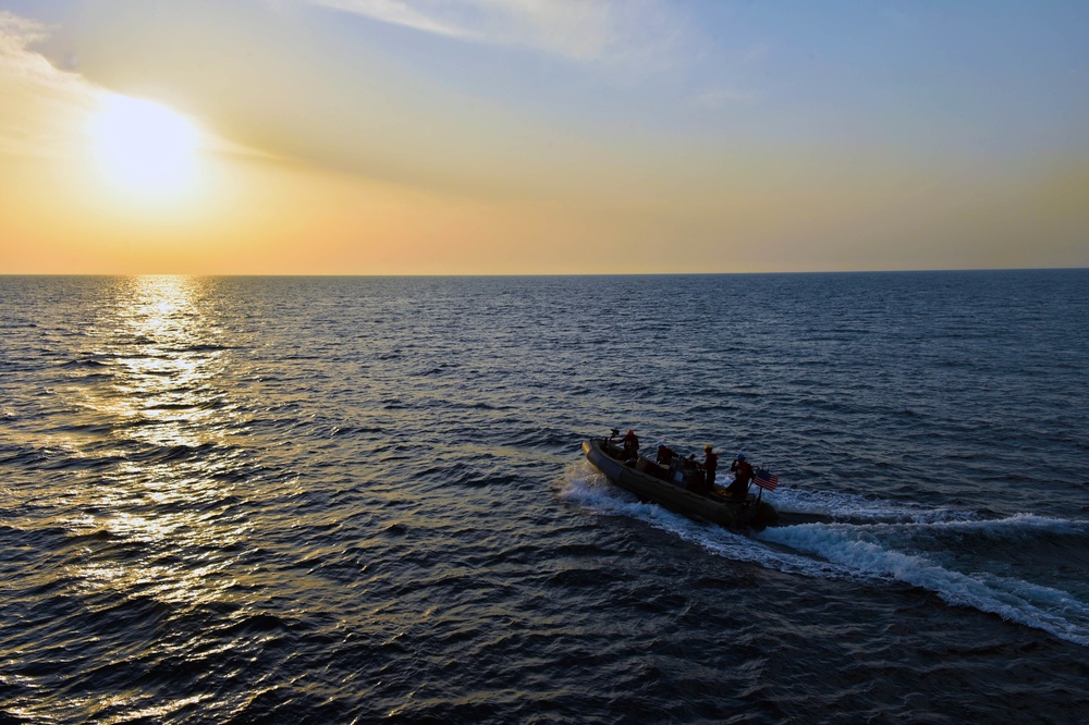 USS PHILIPPINE SEA CONDUCTS SMALL BOAT OPERATIONS/DEPLOYMENT