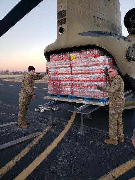 Texas Army National Guard deliver clean drinking water following Winter Storm 2021