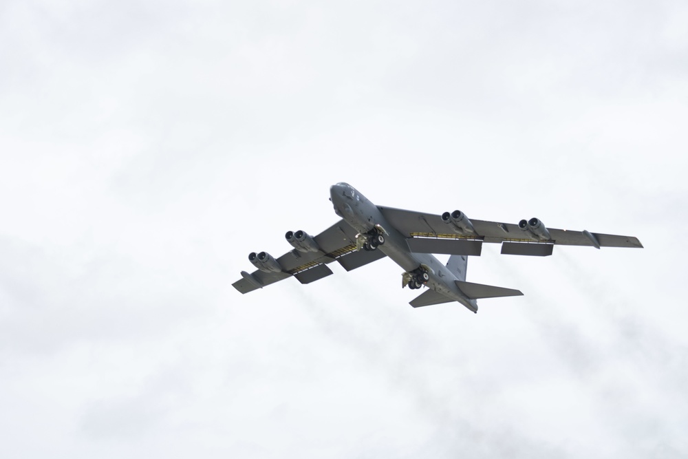 B-52 take-off