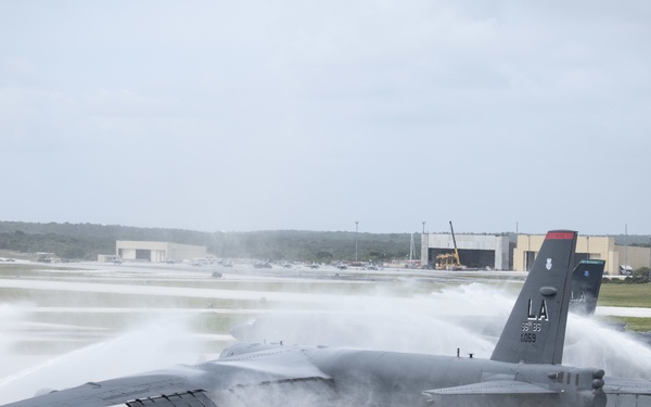 B-52 landing