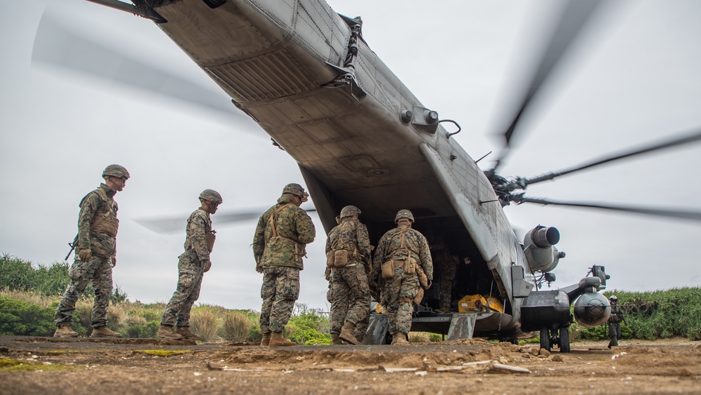 Hagåtña Fury 21 Fast Roping