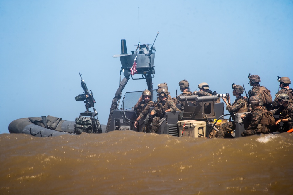 15th MEU All-Domain Reconnaissance Detachment Marines conduct maritime reconnaissance, surveillance in support of Operation Octave Quartz
