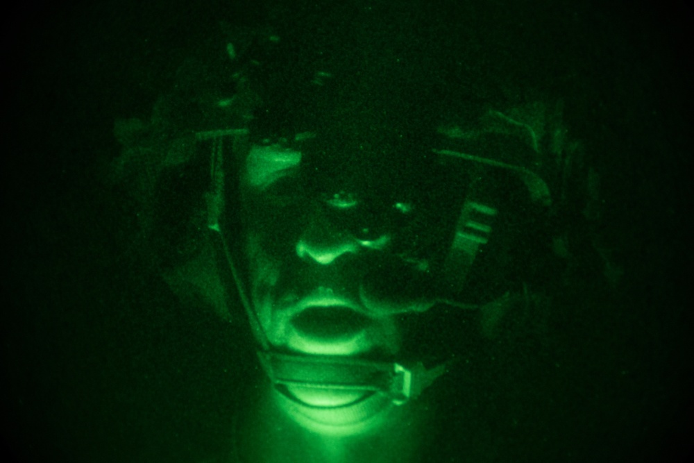 Bravo 1/4, VMM-164 (Rein) Marines conduct night CAS training