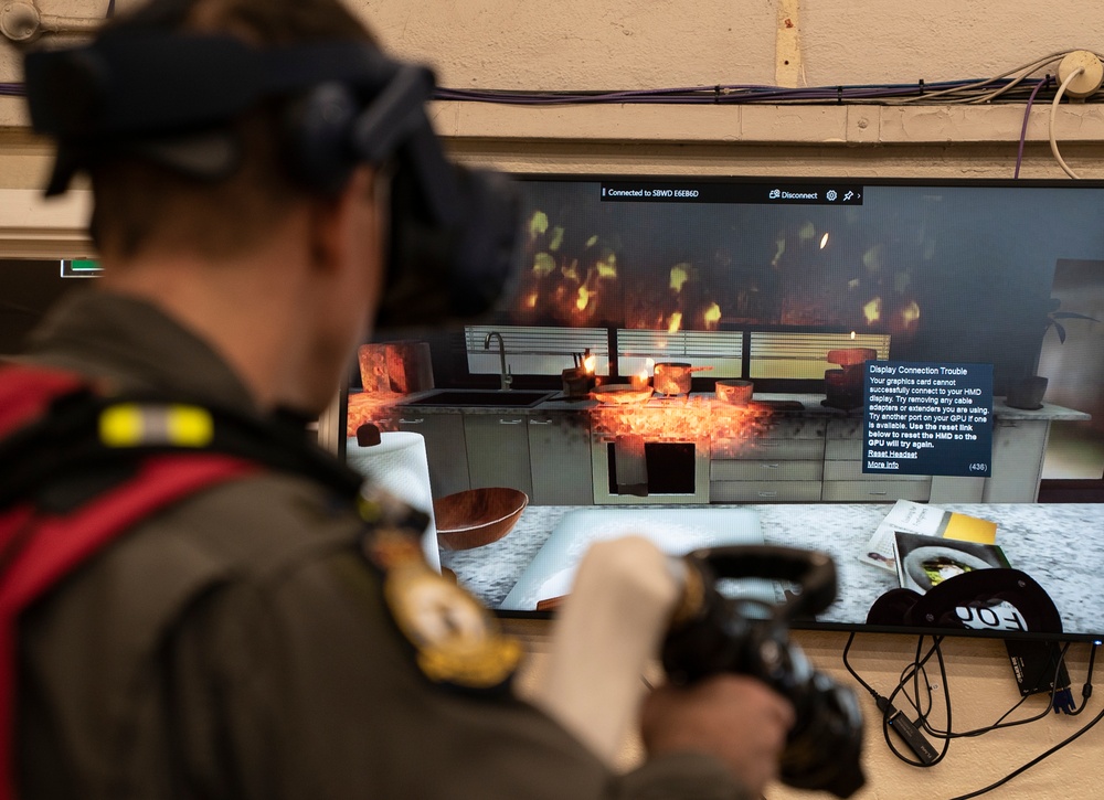 Wing leadership visits 48 FW firefighters
