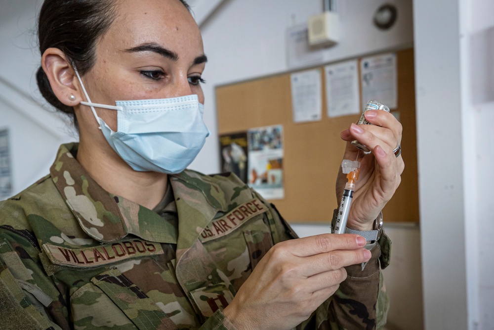 108th Medical Group vaccinates New Jersey Soldiers and Airmen