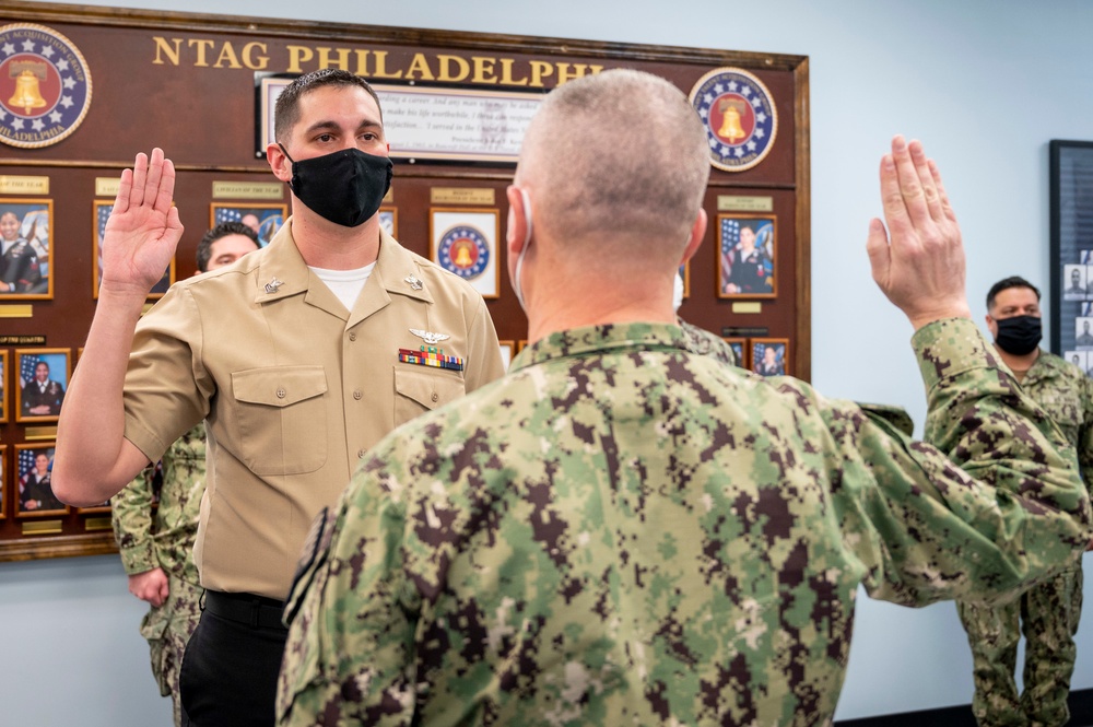 Franklinville, N.J. native reenlists in the Navy