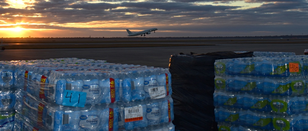 Texas Army National Guard deliver supplies following Winter Storm 2021