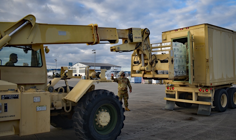 Texas Army National Guard deliver supplies following Winter Storm 2021