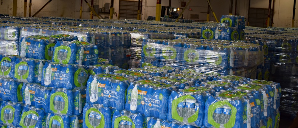 Texas Army National Guard deliver supplies following Winter Storm 2021