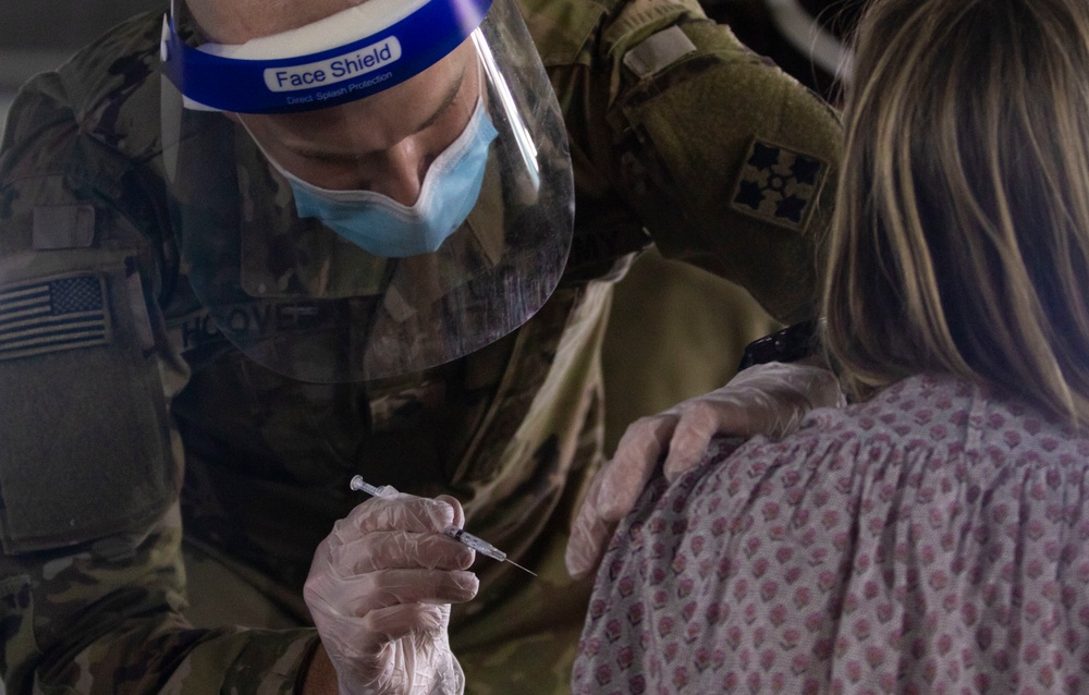 Soldiers and Airmen vaccinate California citizens at California State University Los Angeles