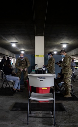 Soldiers and Airmen vaccinate California citizens at California State University Los Angeles