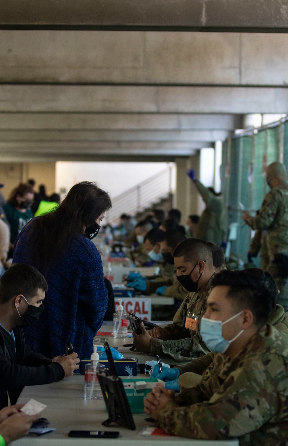 Soldiers and Airmen vaccinate California citizens at California State University Los Angeles