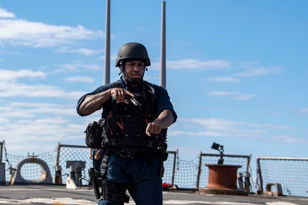 USS Laboon Conducts VBSS Exercise