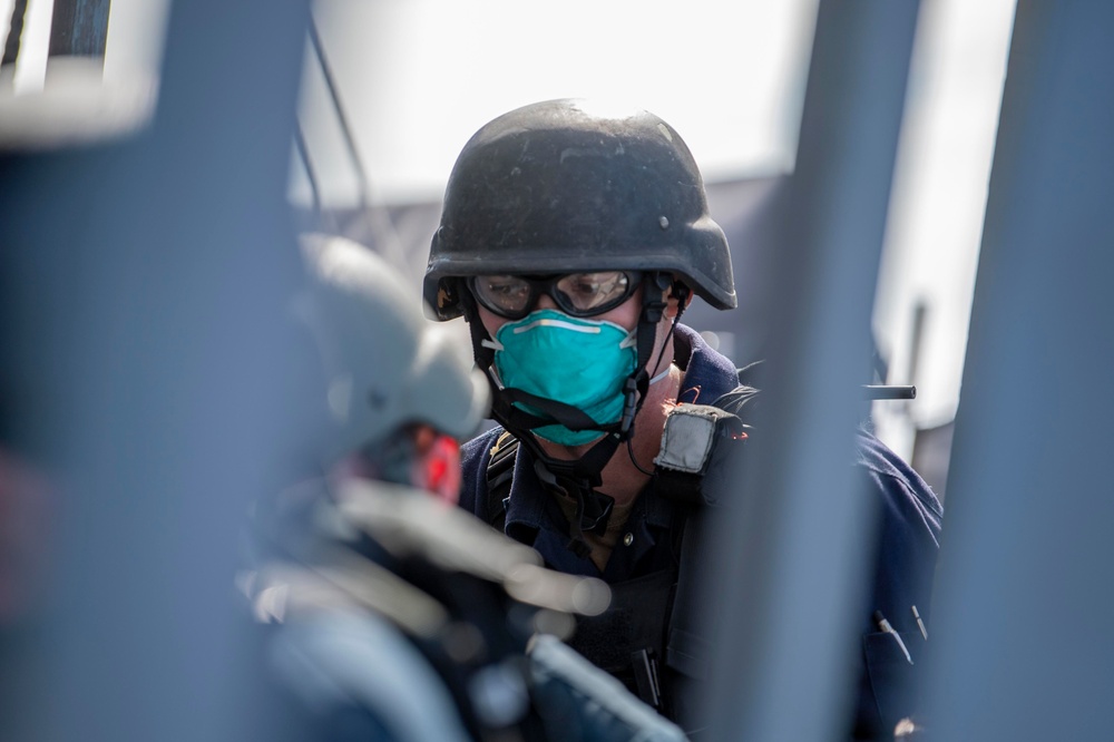 USS Laboon Conducts VBSS Exercise