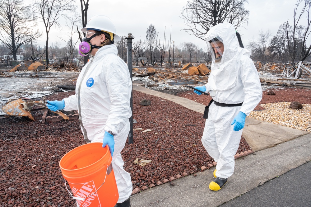 Asbestos testing after Oregon wildfires