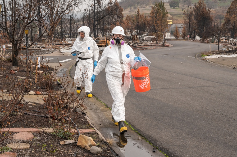 Asbestos testing is conducted after Oregon wildfires