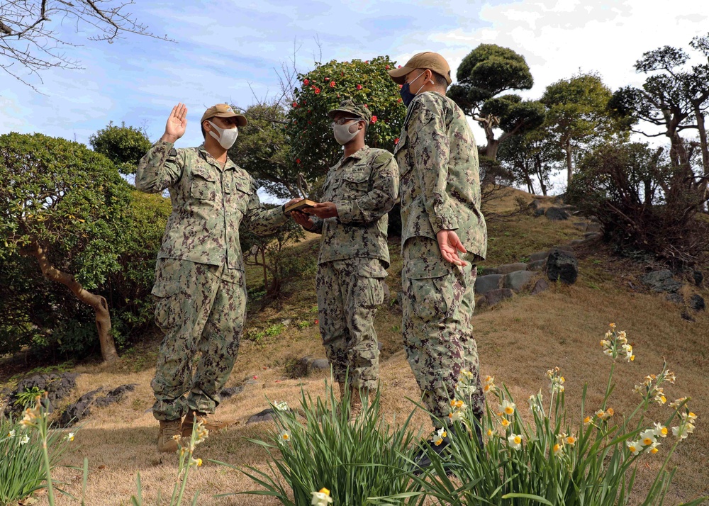 YN1 Reenlists at Sub Group 7