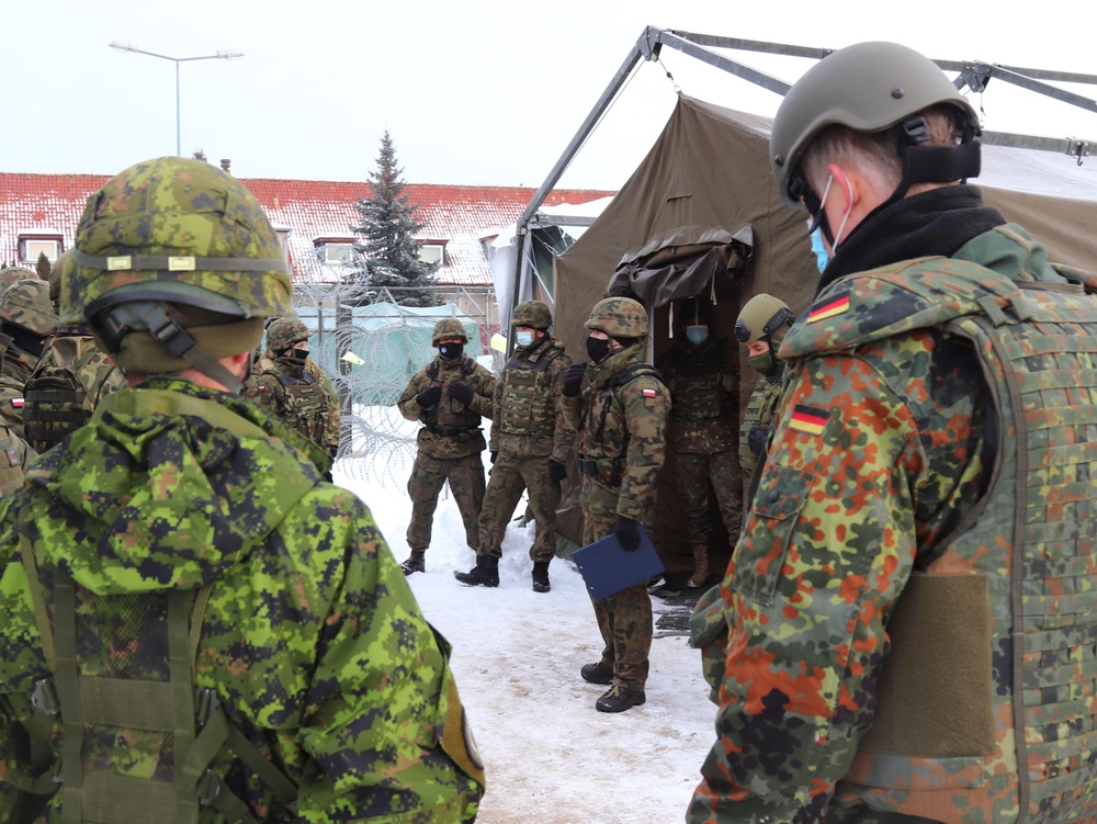Multinational Division North East Soldiers Participate in Amber Bridge