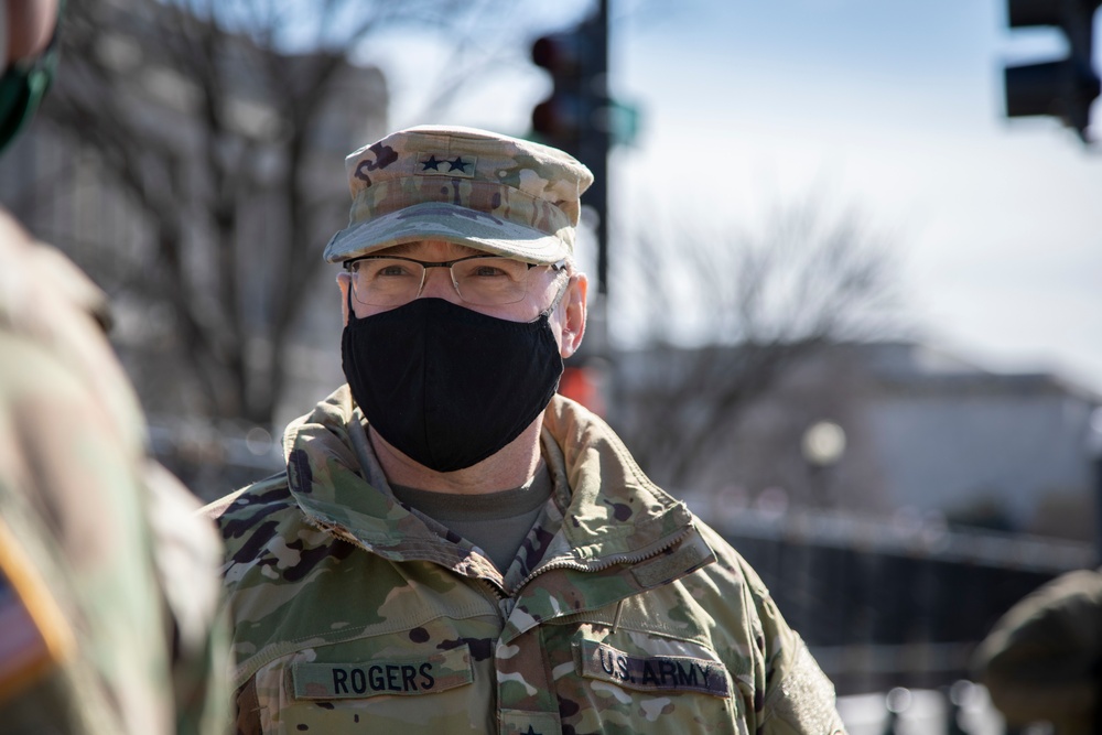 Maj. Gen. Paul Rogers Visits Troops in Washington, D.C.