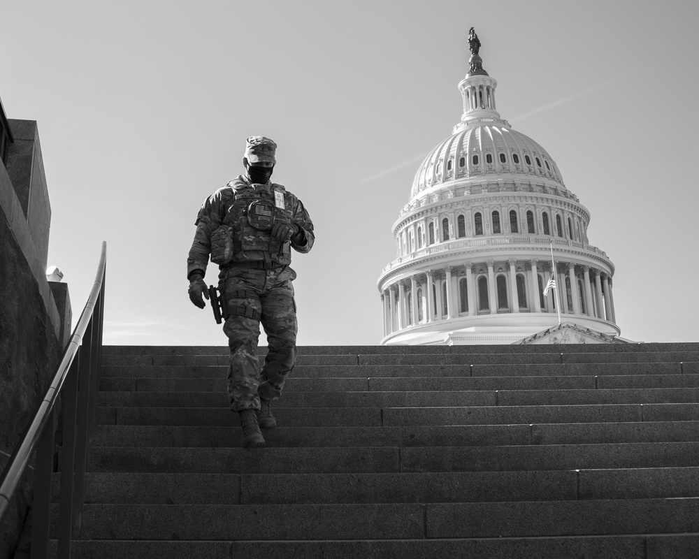 Maj. Gen. Paul Rogers Visits Troops in Washington, D.C.