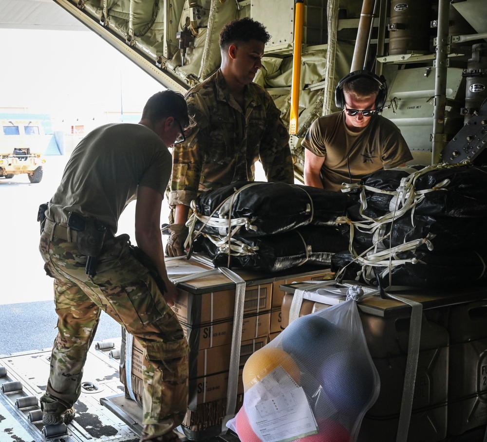75th EAS conducts airdrop in East Africa