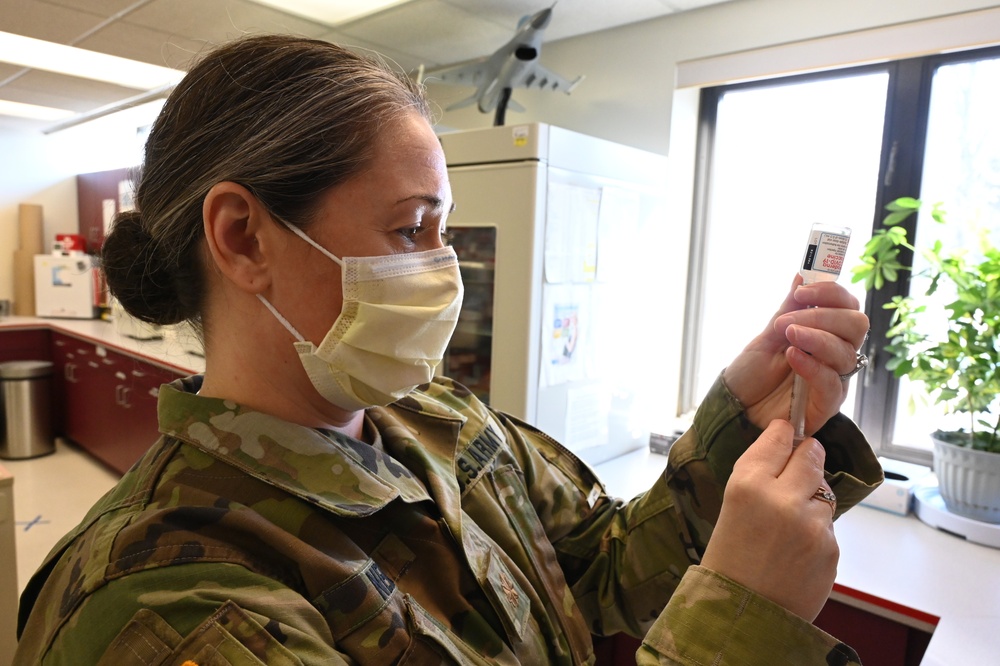 COVID-19 vaccinations provided for N.D. National Guard Soldiers