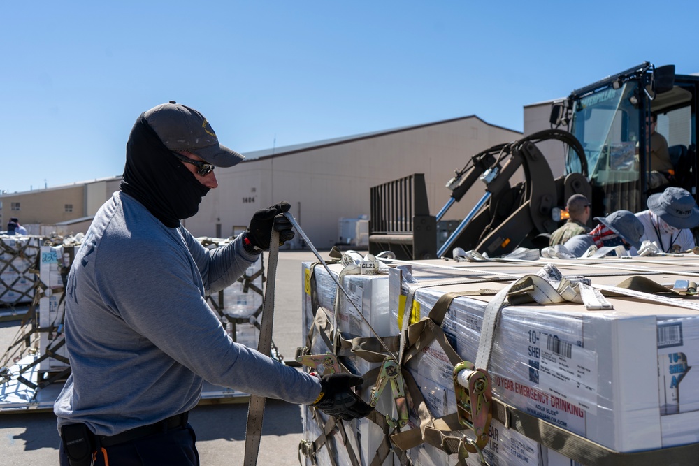 Texas Winter Storm Support: Staging and Air Transport of Supplies [Image 5 of 8]