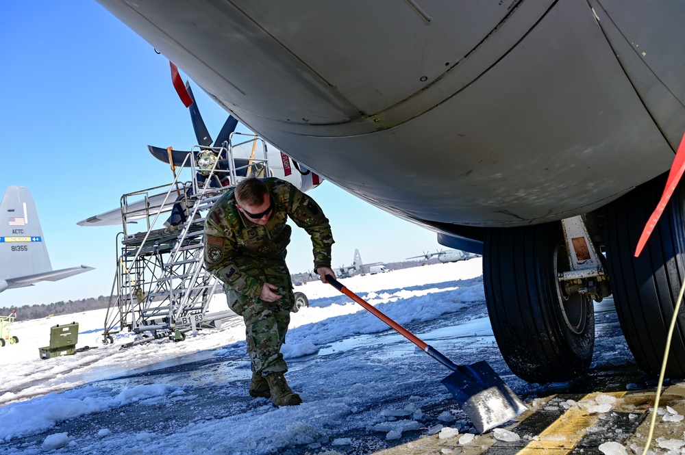 LRAFB resumes flight operations after historic snowfall