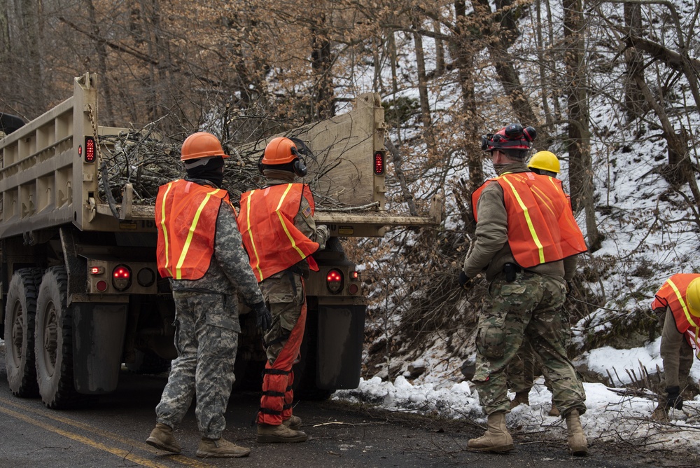 National Guard members provide assistance in Southern Ohio after ice storm