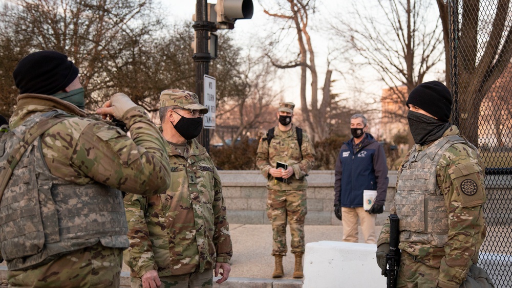 Maj. Gen. Paul Rogers Visits Troops in Washington, D.C.