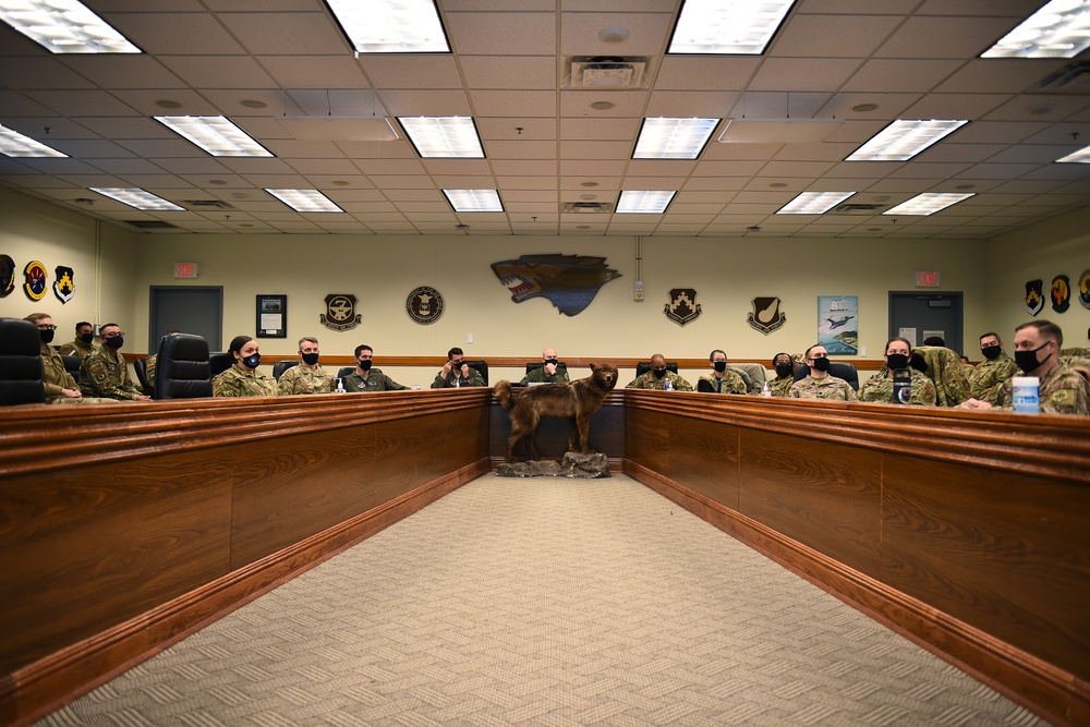 Airmen pitch innovative ideas, earn funding from Wolf Tank