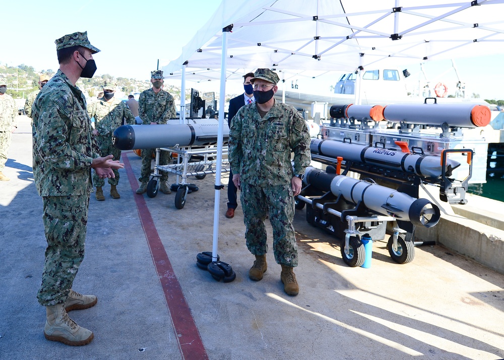Navy EOD Shows CNO Current and Developing UMS Capabilities