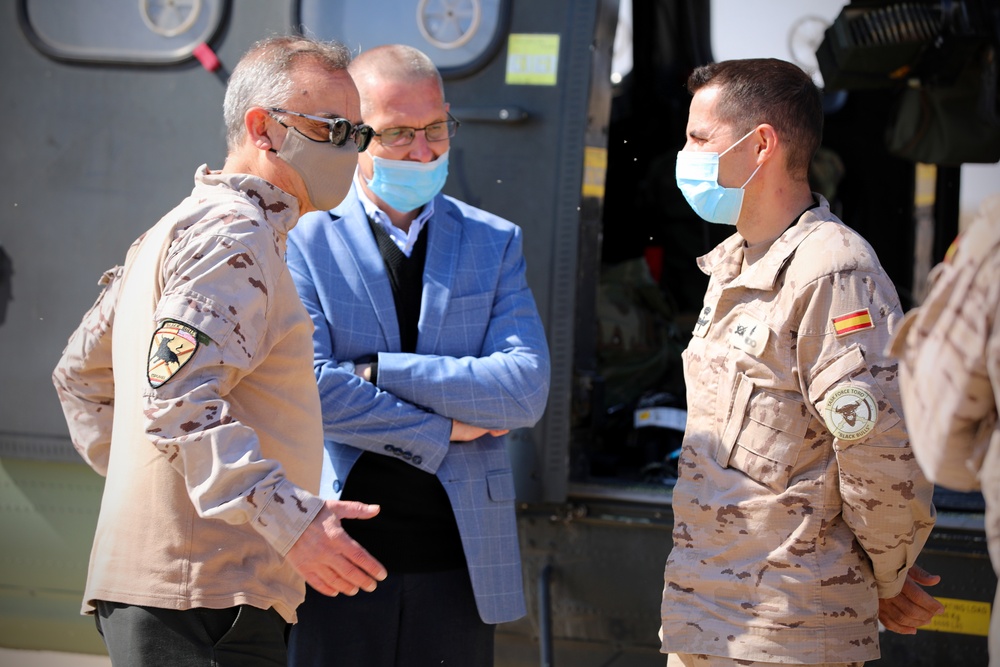 Spanish and Polish Ambassadors visit Al Asad Air Base