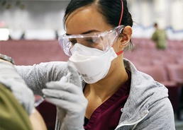 Fort Bliss administers COVID-19 vaccinations